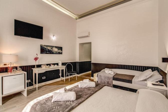 Smart Lux Roma Centro Hotel ภายนอก รูปภาพ