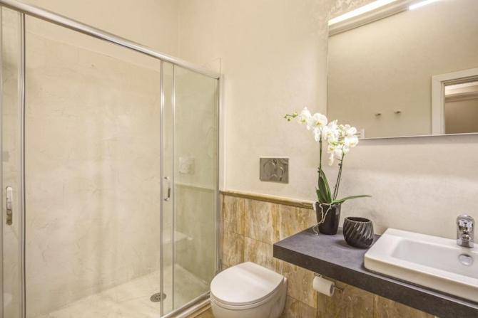 Smart Lux Roma Centro Hotel ภายนอก รูปภาพ